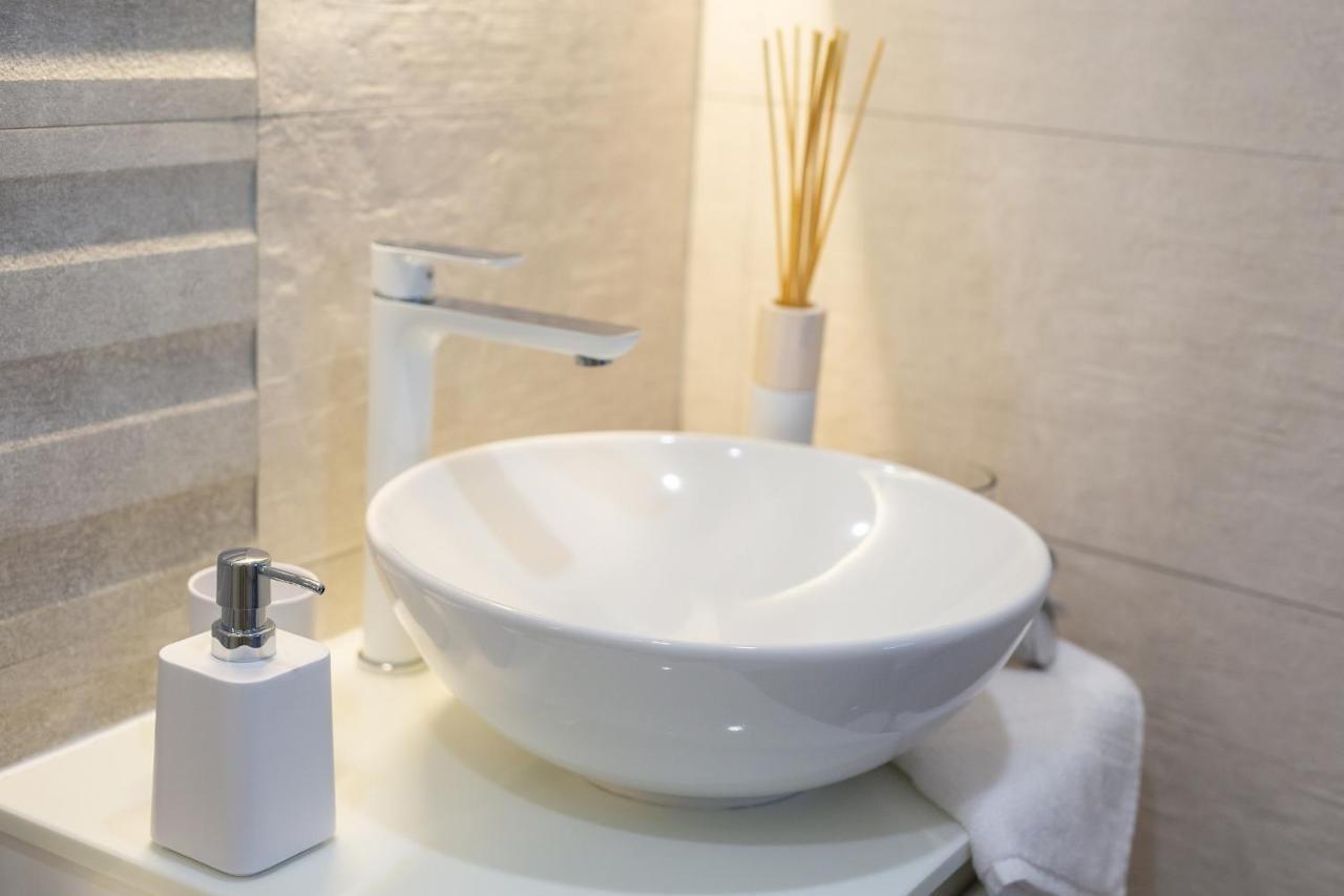 Luxury Apartments Jf راب المظهر الخارجي الصورة