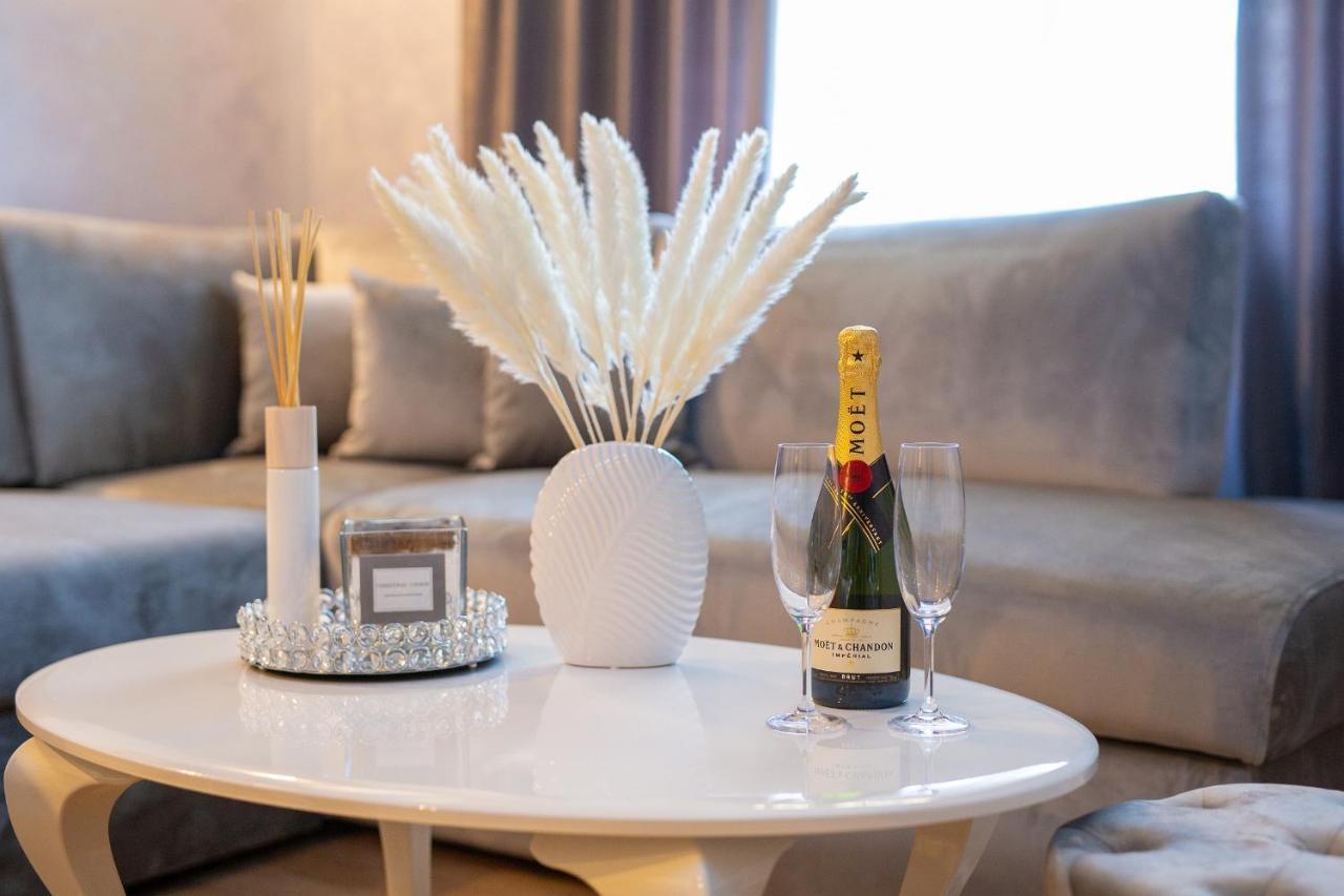 Luxury Apartments Jf راب المظهر الخارجي الصورة