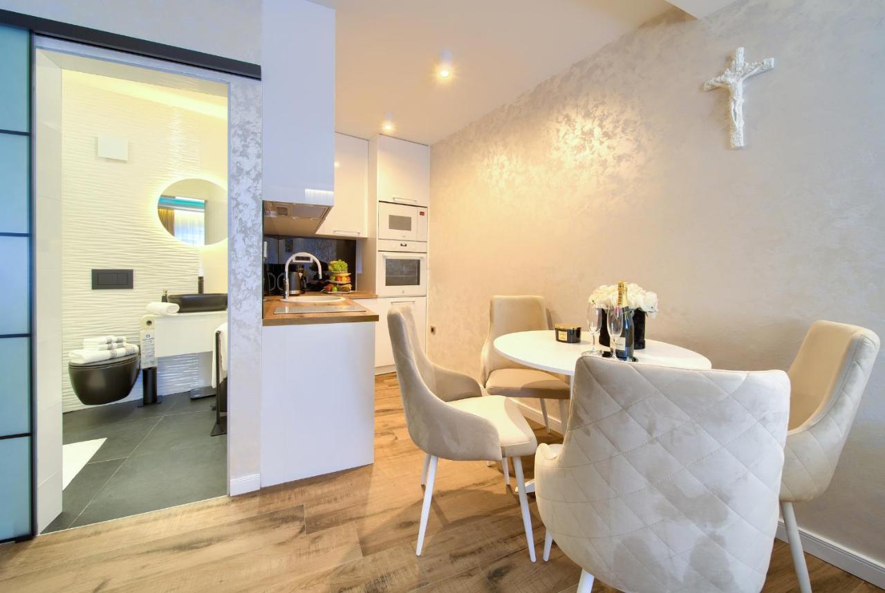 Luxury Apartments Jf راب المظهر الخارجي الصورة